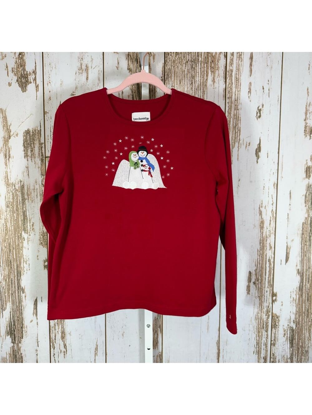 Breckenridge, Red Long Sleeve Tee with Snowman Design. Size Medium.